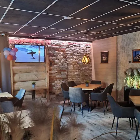 ホステル Maerjamaa Hostel