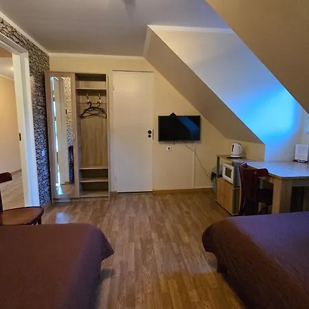 Maerjamaa Hostel * Märjamaa