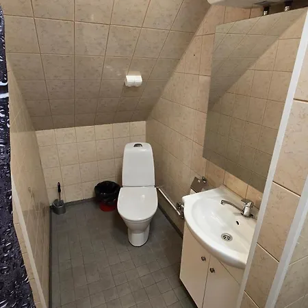 ホステル Maerjamaa Hostel Märjamaa