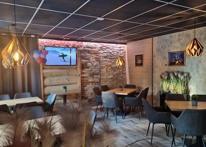 بيت شباب Maerjamaa Hostel