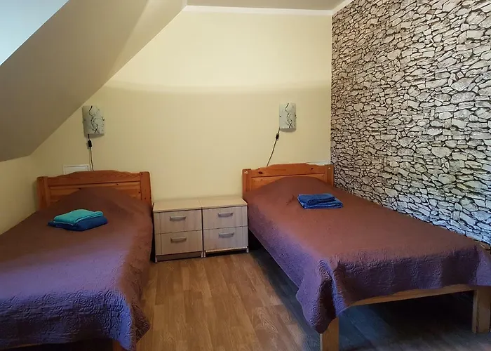 بيت شباب Maerjamaa Hostel Märjamaa